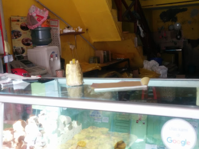 Comentarii opinii despre Kedai Kue Nilasari