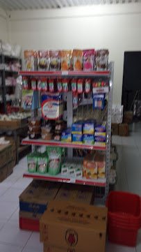 Opinii despre Toko Happy în Kabupaten Tangerang - Gastronomi dan perhotelan