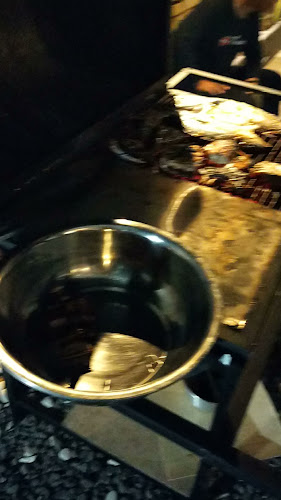 Opinii despre COSINA CAFE în Kota Denpasar - Gastronomi dan perhotelan