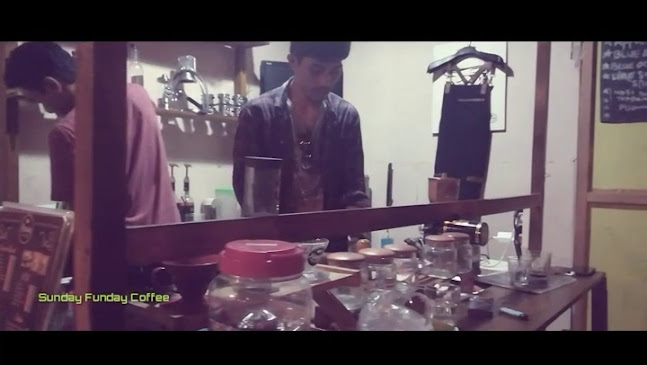 Opinii despre Sunday Funday Coffee în Kota Gorontalo - Gastronomi dan perhotelan