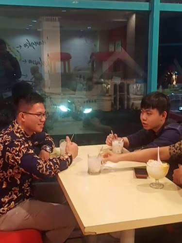 Comentarii opinii despre Gerai Es Teler 77 Medan Mall