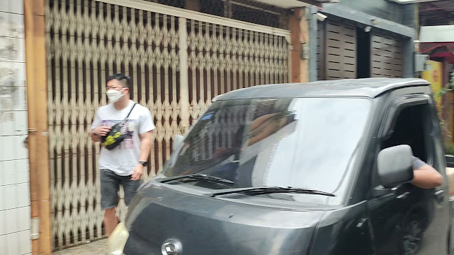 Jl. Porsea No.16, Ps. Baru, Kec. Medan Kota, Kota Medan, Sumatera Utara 20212