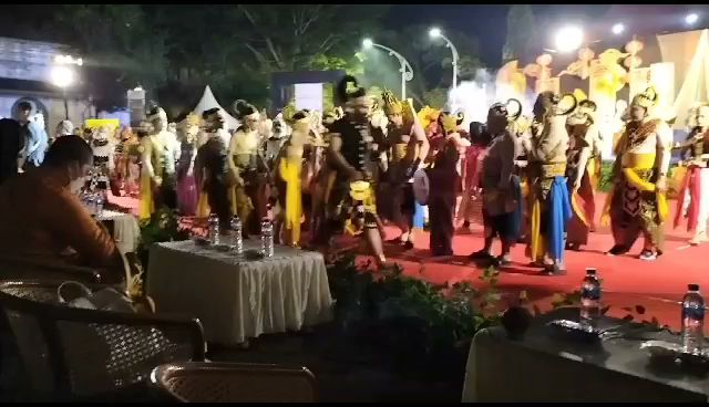 Borsumy Heritage - Gastronomi dan perhotelan