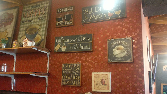 Jalan Jenderal Sudirman.321 Sumahilang, Cinta Raja, Kec. Sail, Kota Pekanbaru, Riau 28131