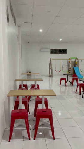 Opinii despre Mixue Wolter în Kota Semarang - Gastronomi dan perhotelan