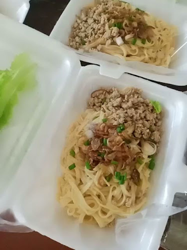 Opinii despre Bezt Laundry & Pangsit Mie Ayam Enak Murah în Surabaya - Gastronomi dan perhotelan