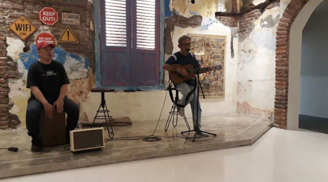 Onkel John's Coffee - Gastronomi dan perhotelan