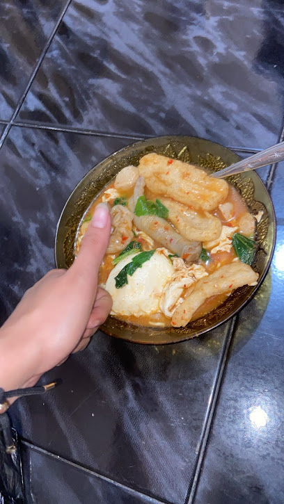 Seblak dan Sosis Bakar Corner