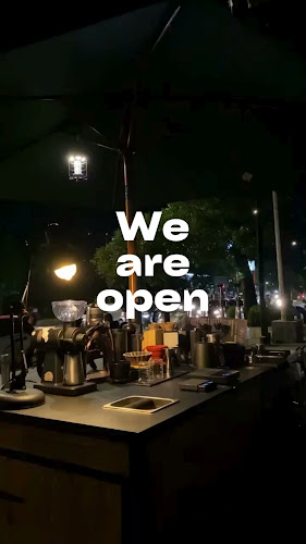 Garis Langit Street Coffee