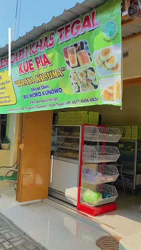 Kue Pia Wijaya Kusuma (Latopia Oleh-oleh Khas Tegal)