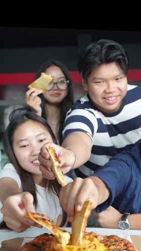 Comentarii opinii despre Domino's Pizza - Kedung Doro