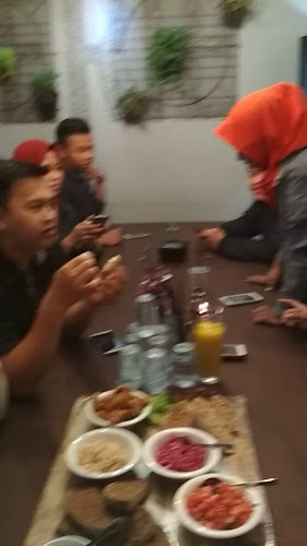 Opinii despre Talisman Rotisserie în Kota Semarang - Gastronomi dan perhotelan