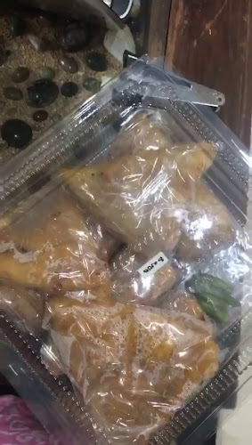 Opinii despre Tien's Cake and Bakery în Kota Tangerang Selatan - Gastronomi dan perhotelan