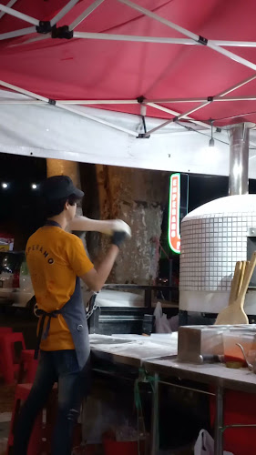 Opinii despre Emperano Pizza Cikuray în Kota Bandung - Gastronomi dan perhotelan