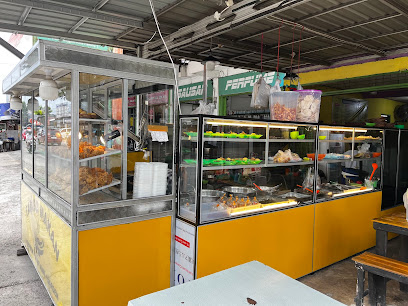 TARASO MAKAN PADANG (AYAM GEPREK & IKAN ASIN)