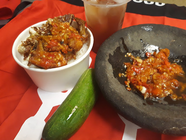 Opinii despre Seafood Chinesefood Cigadung 67 în Kota Bandung - Gastronomi dan perhotelan