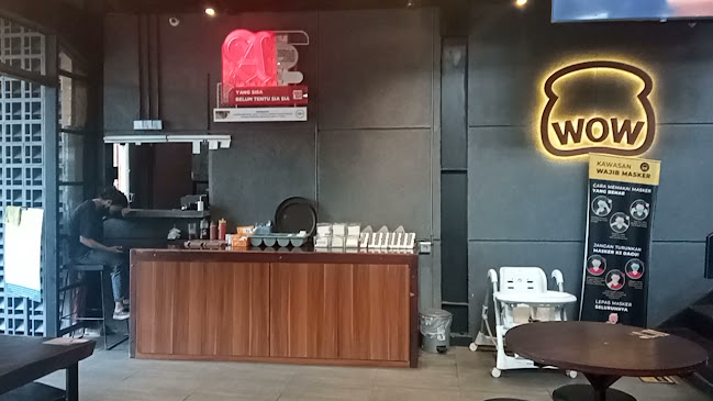 Comentarii opinii despre WARUNK WOW KWB