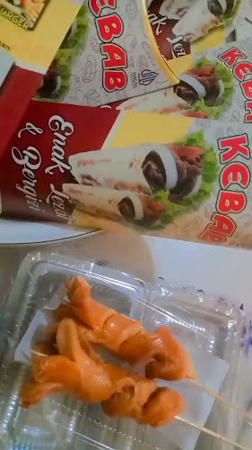 Opinii despre Real Kebab Abi Qila în Kabupaten Tangerang - Gastronomi dan perhotelan