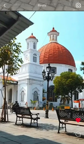 Opinii despre La Publika în Kota Semarang - Gastronomi dan perhotelan