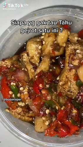 Opinii despre Tahu gejrot anti galau în Kota Bandar Lampung - Gastronomi dan perhotelan