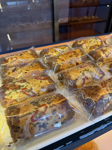 Nisa Cake Kdi - Gastronomi dan perhotelan