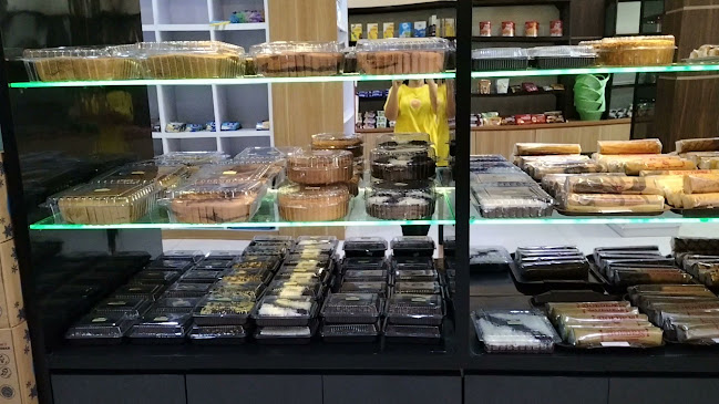 Opinii despre GOLDEN BAKRY & CAKES în Kota Prabumulih - Gastronomi dan perhotelan