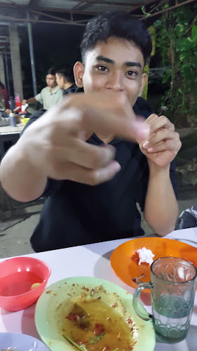 Opinii despre Seafood pecel lele agus kuncoro în Kota Palembang - Gastronomi dan perhotelan