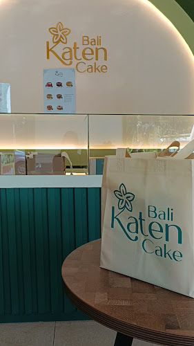 Comentarii opinii despre Bali Katen Cake Store Panjer