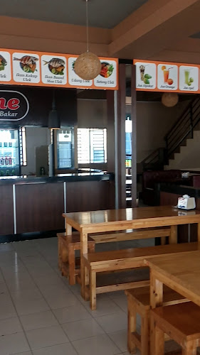 S-One Seafood & Ikan Bakar