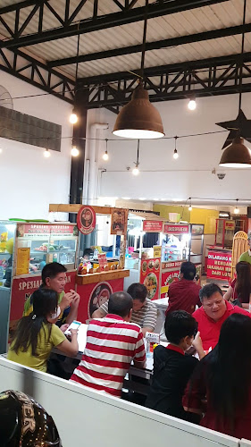 Opinii despre Warung Curhat în Surabaya - Gastronomi dan perhotelan