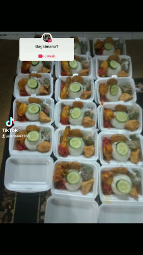 Opinii despre Adrey Cake (Menjual Kue Ulang tahun,Nasi Tumpeng, dll) {Pesan baru dibuat} în Kota Palembang - Gastronomi dan perhotelan