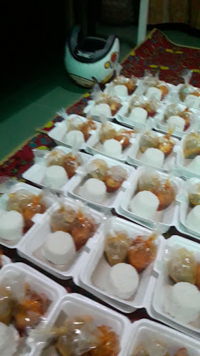 Opinii despre KEDAI KOPI ANGKRINGAN KAMPUS în Kota Bandar Lampung - Gastronomi dan perhotelan