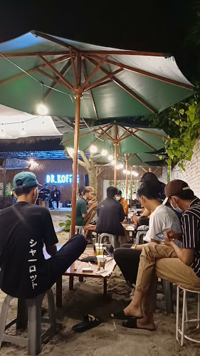 Opinii despre Dr.KOFFIE HQ în Kota Bandar Lampung - Gastronomi dan perhotelan