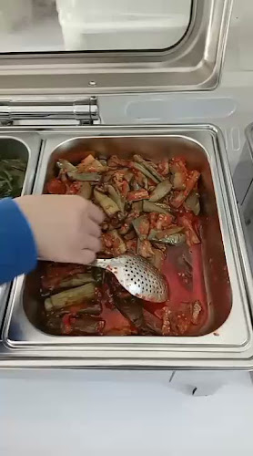 Rumah Makan Prasmanan 2