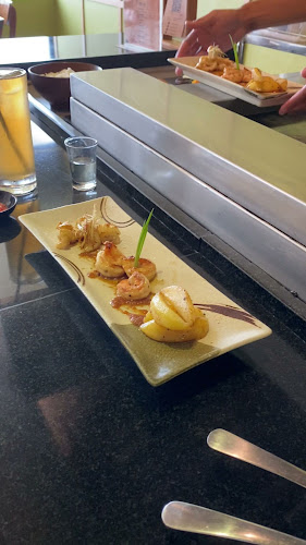 Tanoshi Izakaya Restaurant - Gastronomi dan perhotelan