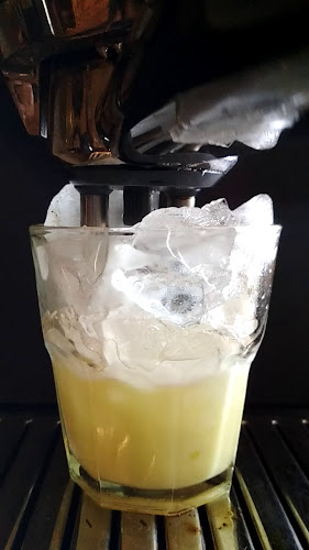 Opinii despre Kedai Kopi-Kopi în Kota Sorong - Gastronomi dan perhotelan