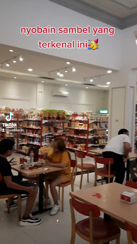 Opinii despre Depot Bu Rudy Anjasmoro Surabaya în Surabaya - Gastronomi dan perhotelan