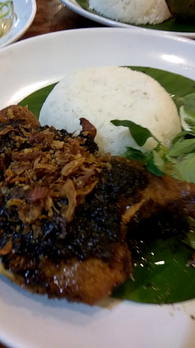 Opinii despre Bebek Kaleyo Bandung în Kota Bandung - Gastronomi dan perhotelan