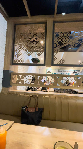 Opinii despre Solaria - Level 21 Mall în Kota Denpasar - Gastronomi dan perhotelan