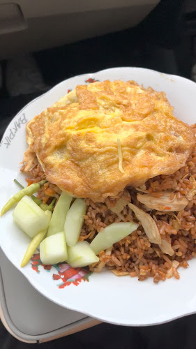 Opinii despre Nasi Goreng Cak Moo în Surabaya - Gastronomi dan perhotelan