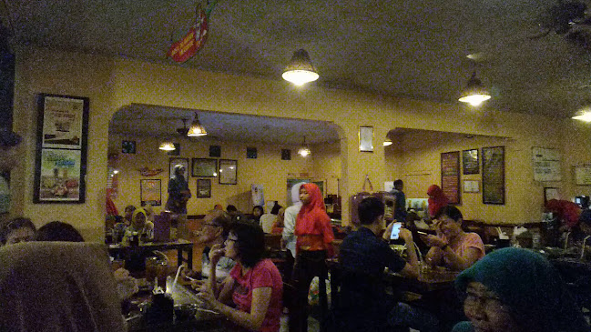 Opinii despre Waroeng Spesial Sambal SS Tegal în Kota Tegal - Gastronomi dan perhotelan