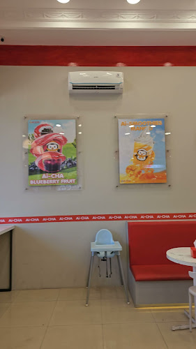 Aicha Ice Cream & Tea Madiun - Gastronomi dan perhotelan