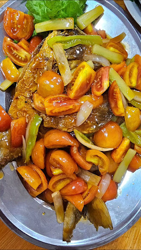 Opinii despre Rumah Makan 66 în Kota Singkawang - Gastronomi dan perhotelan