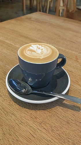 Opinii despre Hoods Coffee în Kota Batam - Gastronomi dan perhotelan