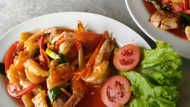 Opinii despre Yayuk Seafood în Kota Jambi - Gastronomi dan perhotelan