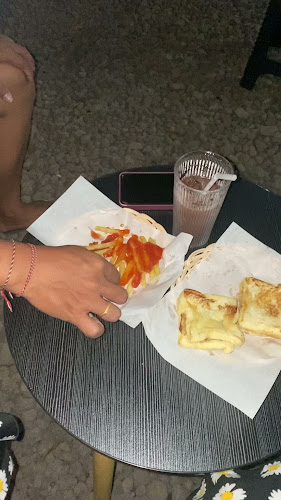 Opinii despre Warung Teba Jungut x Billiard în Kota Denpasar - Gastronomi dan perhotelan