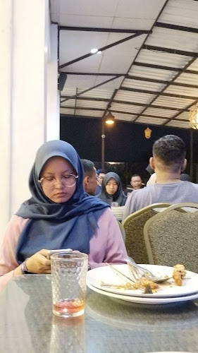 Opinii despre Societe Cafe în Kota Kediri - Gastronomi dan perhotelan