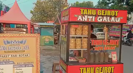 Tahu gejrot anti galau