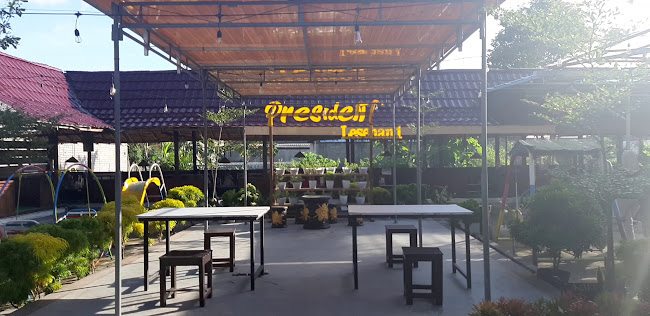 Opinii despre President Lesehan 1 în Kota Blitar - Gastronomi dan perhotelan