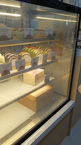 Opinii despre Exitotreat Jayagiri în Kota Denpasar - Gastronomi dan perhotelan